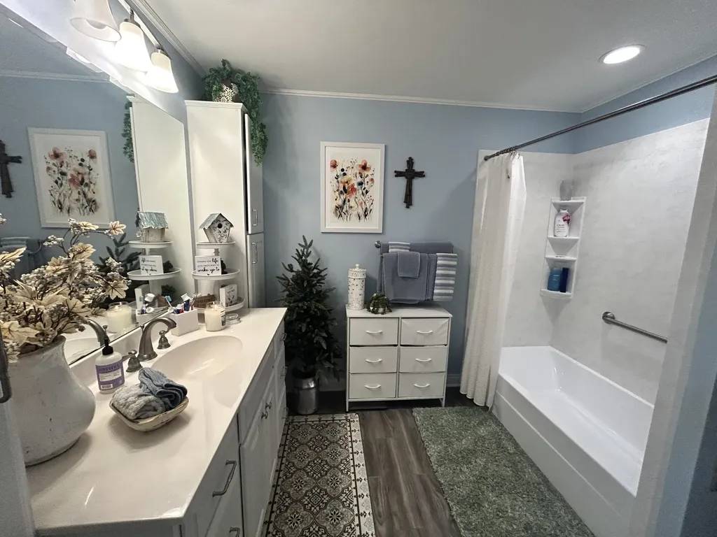 1608 Magnolia Drive Murray KY 42071