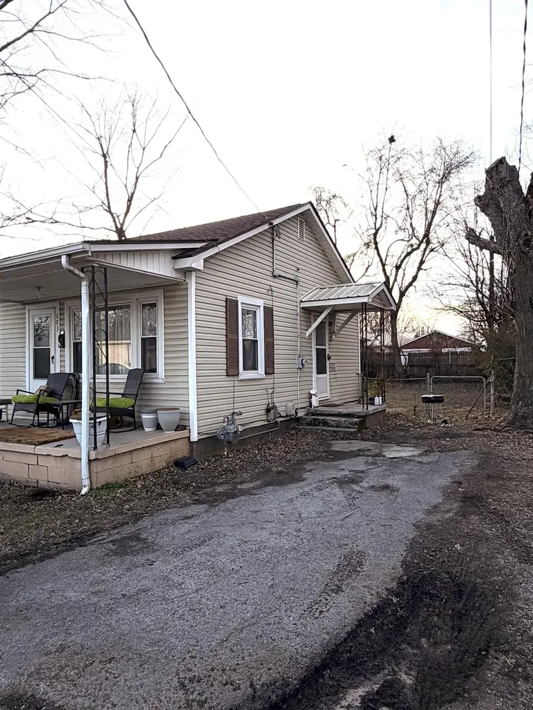 603 Glass Lane Hopkinsville KY 42240