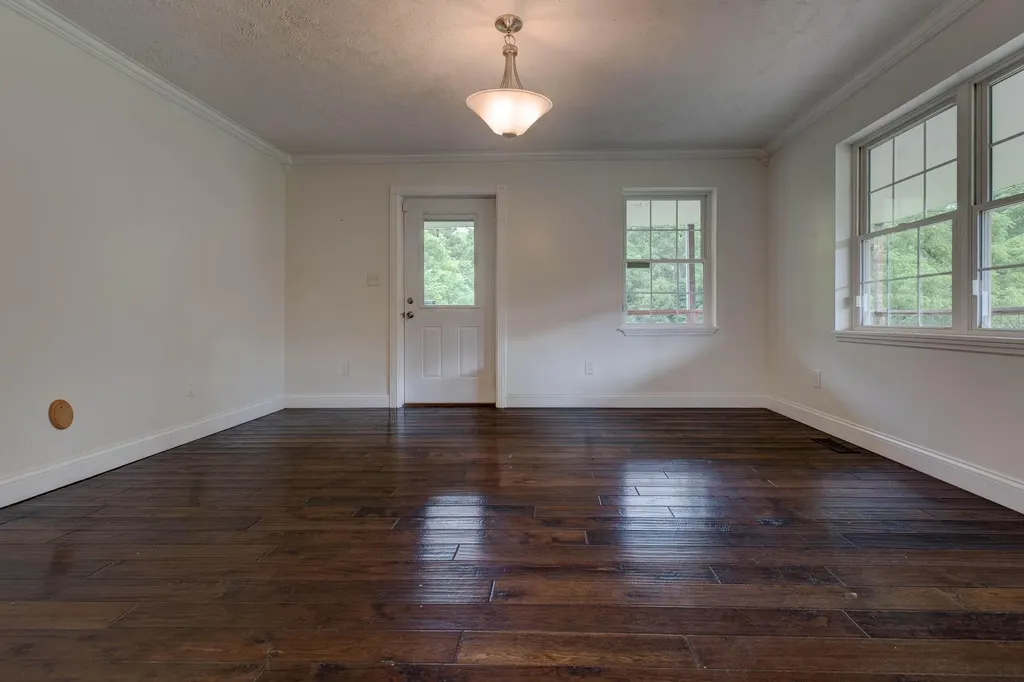 354 Covered Bridge Road Wallingford KY 41093