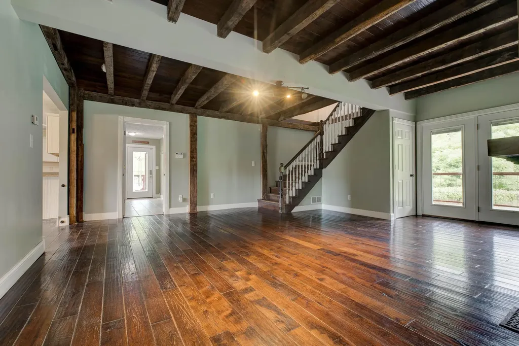 354 Covered Bridge Road Wallingford KY 41093