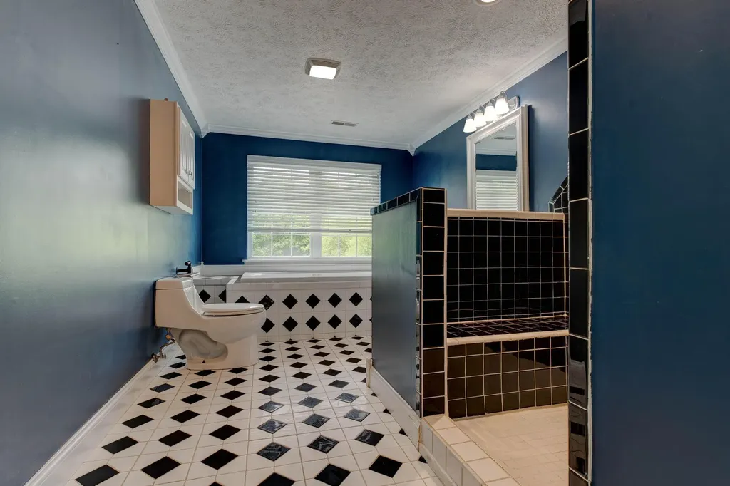 354 Covered Bridge Road Wallingford KY 41093