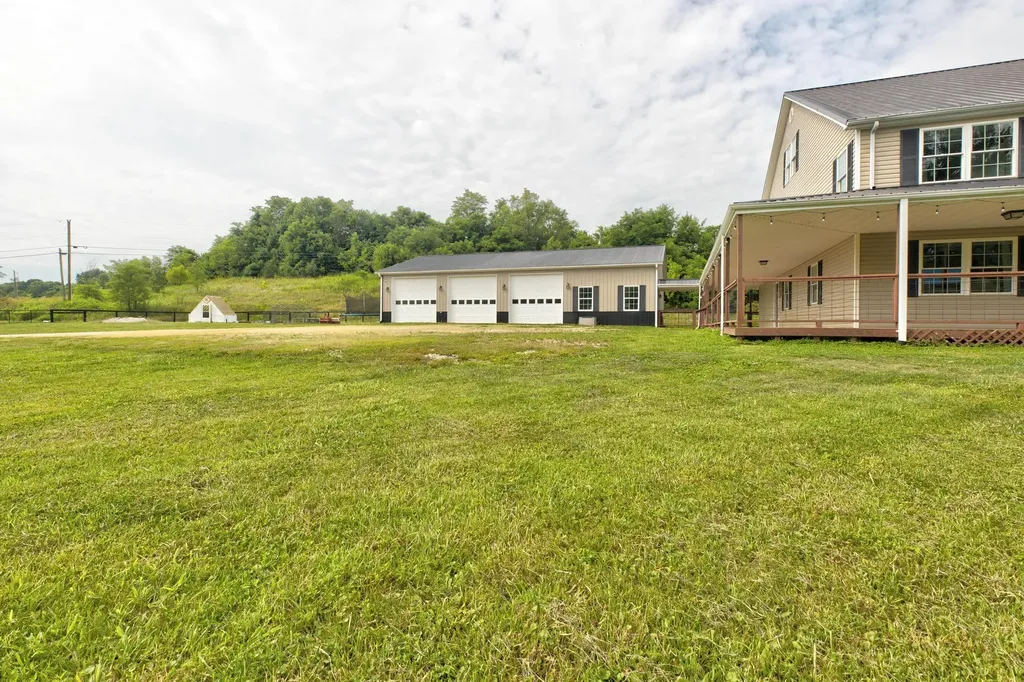 354 Covered Bridge Road Wallingford KY 41093