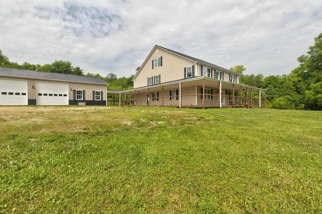354 Covered Bridge Road Wallingford KY 41093