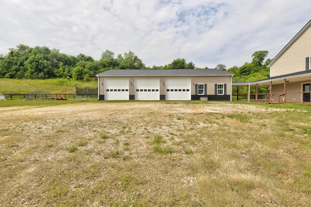 354 Covered Bridge Road Wallingford KY 41093