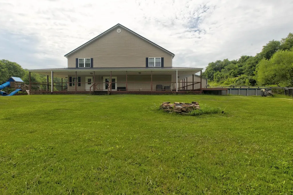 354 Covered Bridge Road Wallingford KY 41093