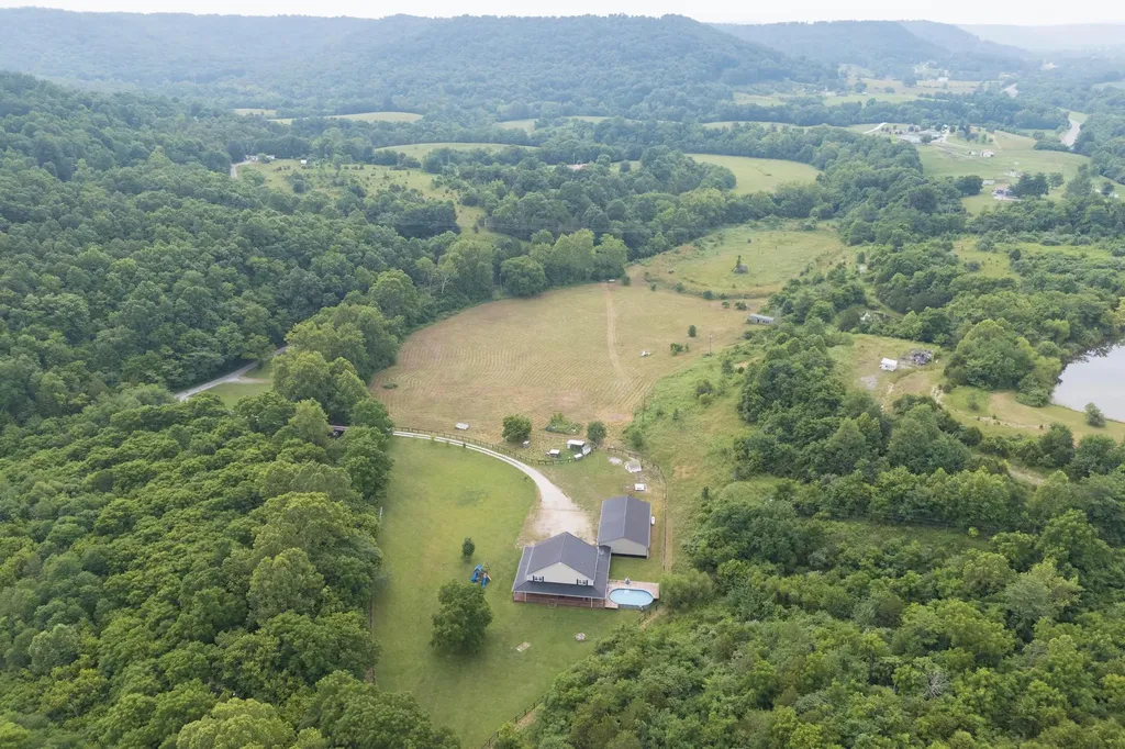 354 Covered Bridge Road Wallingford KY 41093