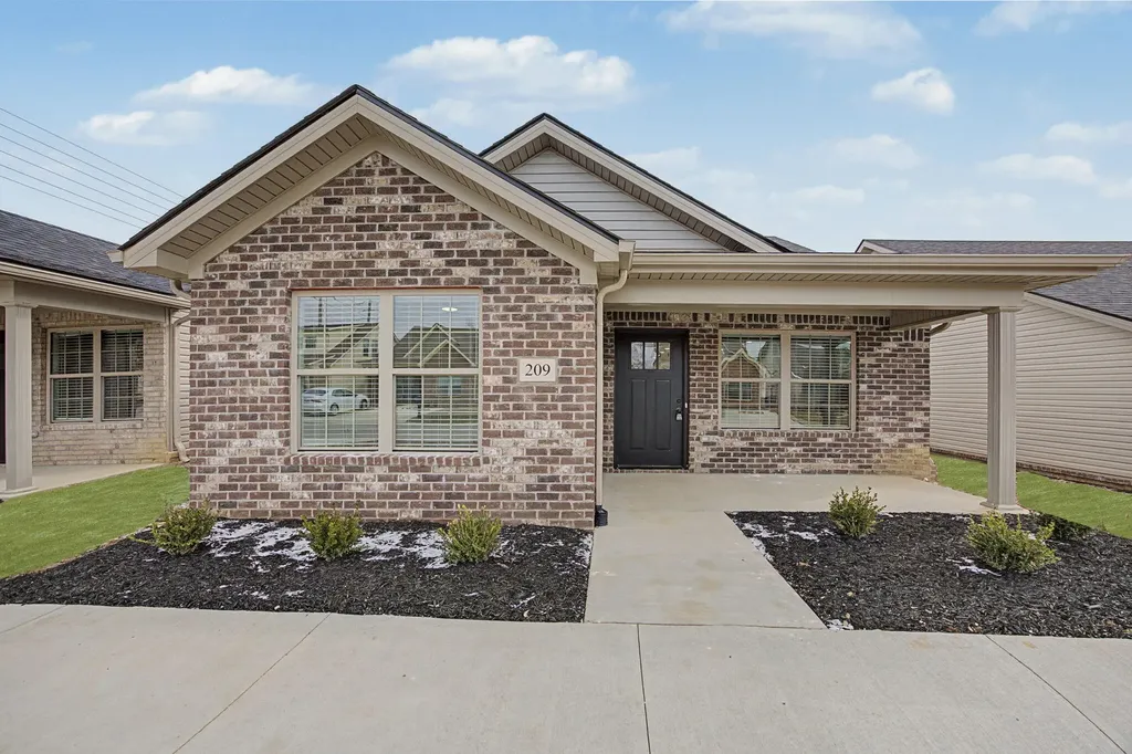 209 Harvest Park Drive Berea KY 40403