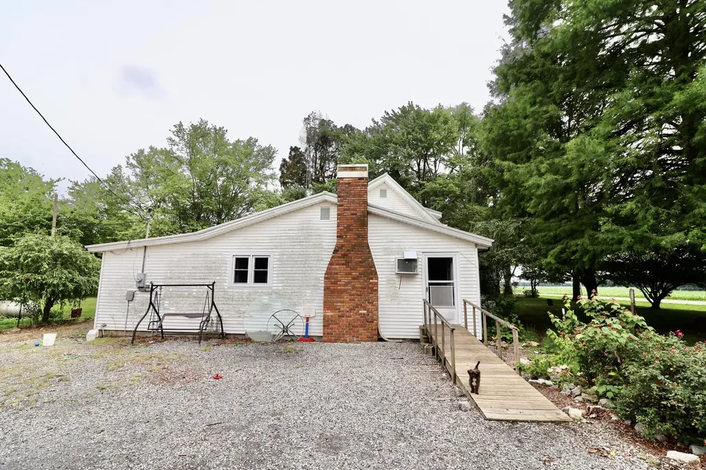 1282 Cherokee Trail Murray KY 42071