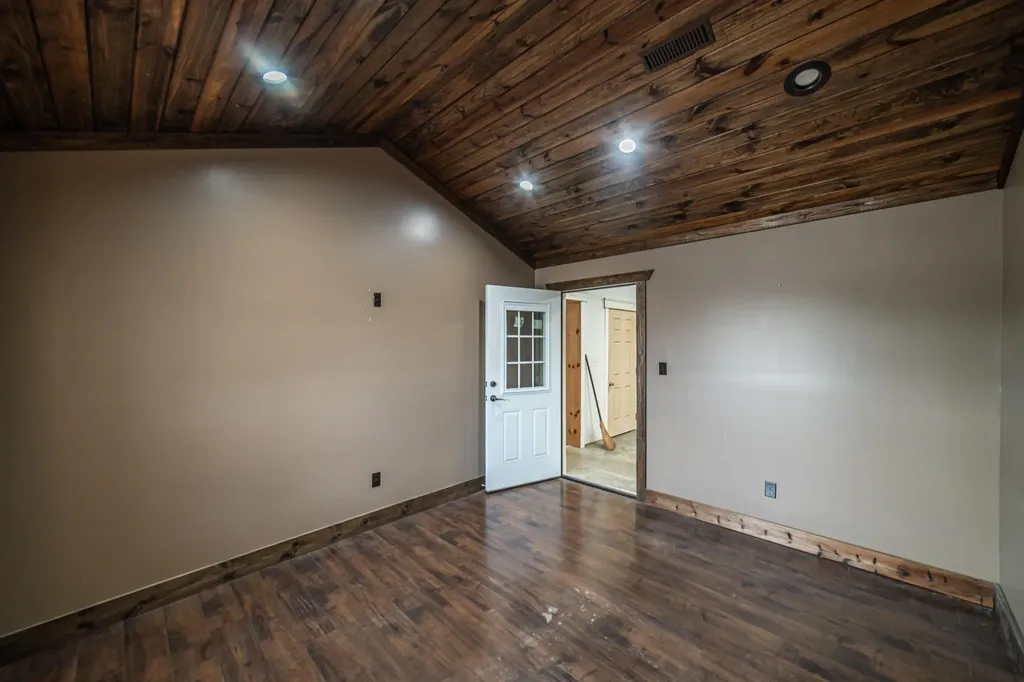 280 Luisa Lane Mayfield KY 42066
