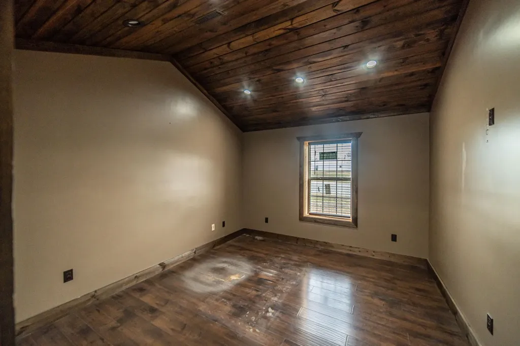 280 Luisa Lane Mayfield KY 42066