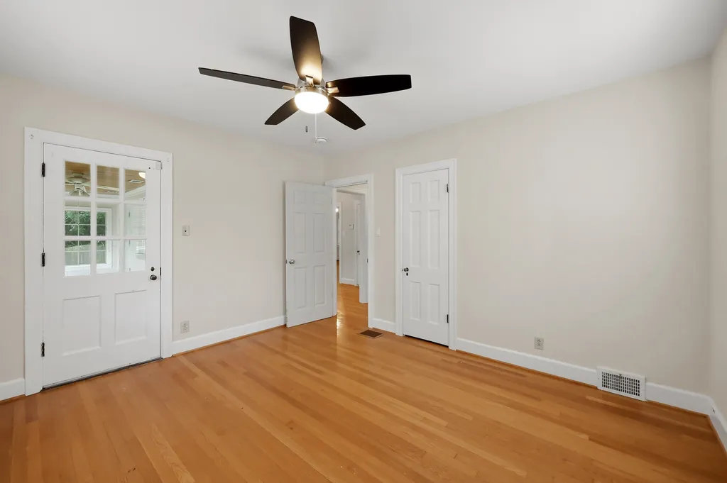 129 Barberry Lane Lexington KY 40503
