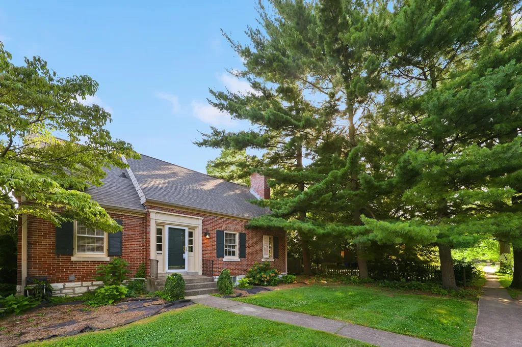 129 Barberry Lane Lexington KY 40503