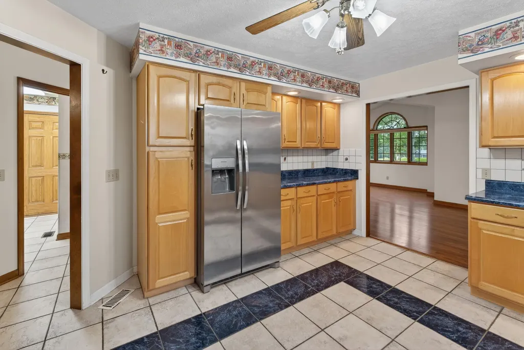 85 Boone Drive Cadiz KY 42211