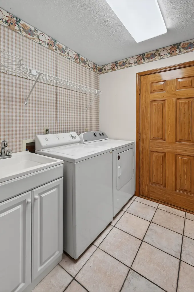 85 Boone Drive Cadiz KY 42211