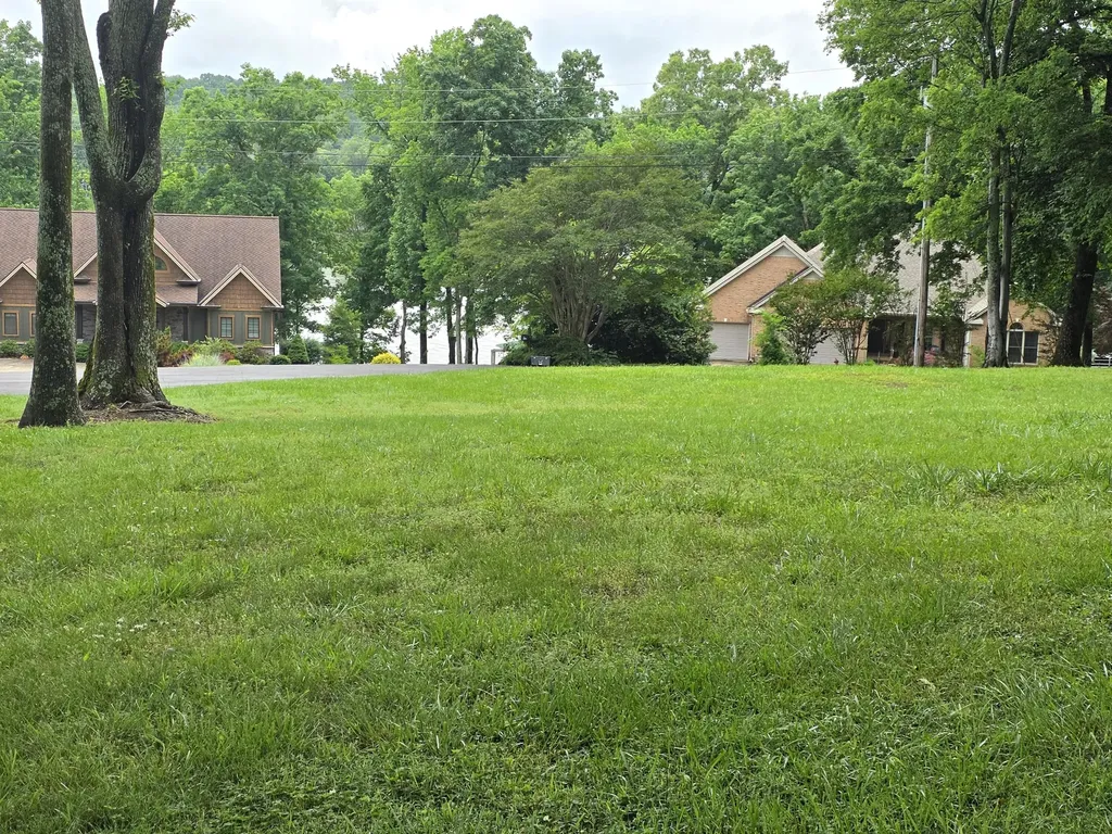 85 Boone Drive Cadiz KY 42211