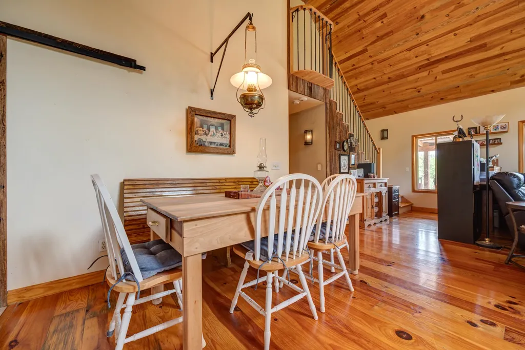 575 Ellington Loop Road Morehead KY 40351