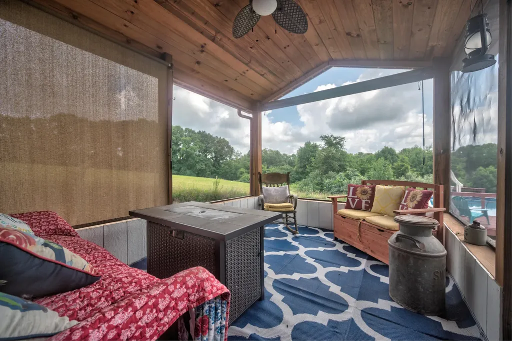575 Ellington Loop Road Morehead KY 40351