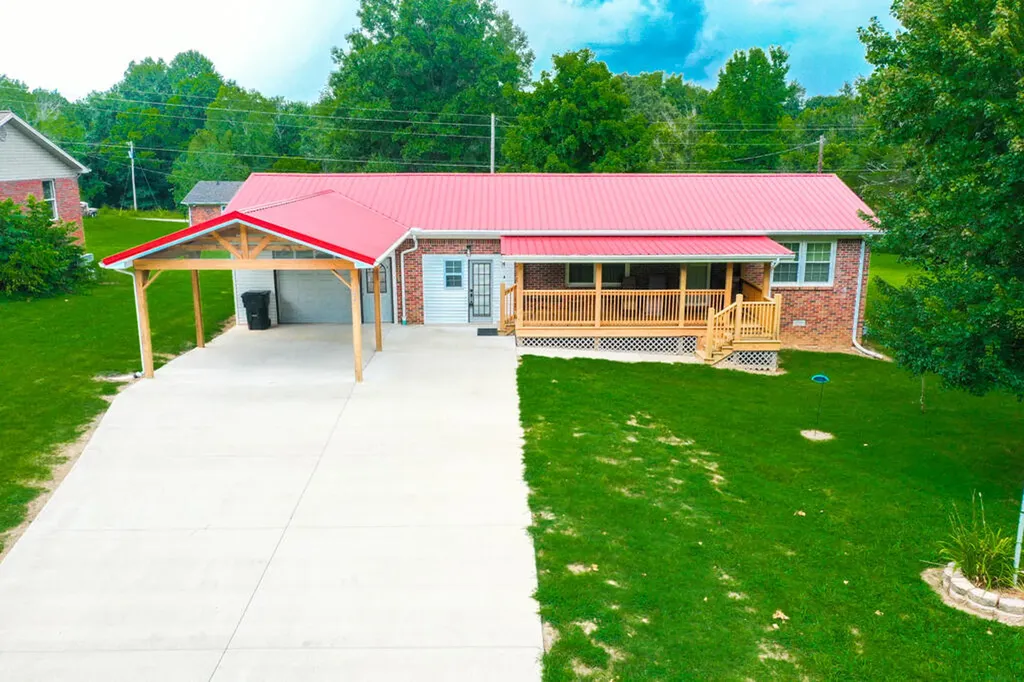 145 Wharton Road Cadiz KY 42211