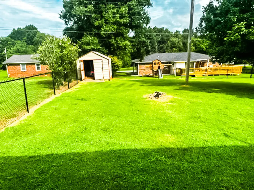 145 Wharton Road Cadiz KY 42211