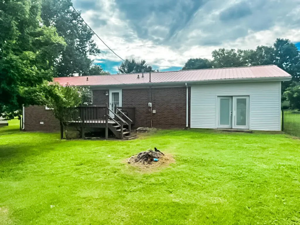 145 Wharton Road Cadiz KY 42211
