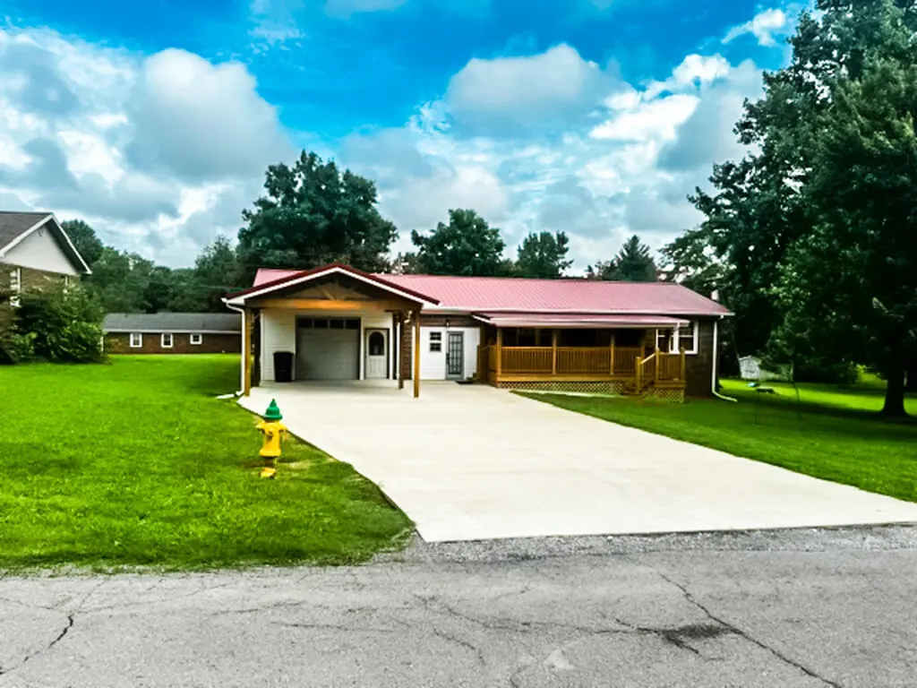 145 Wharton Road Cadiz KY 42211