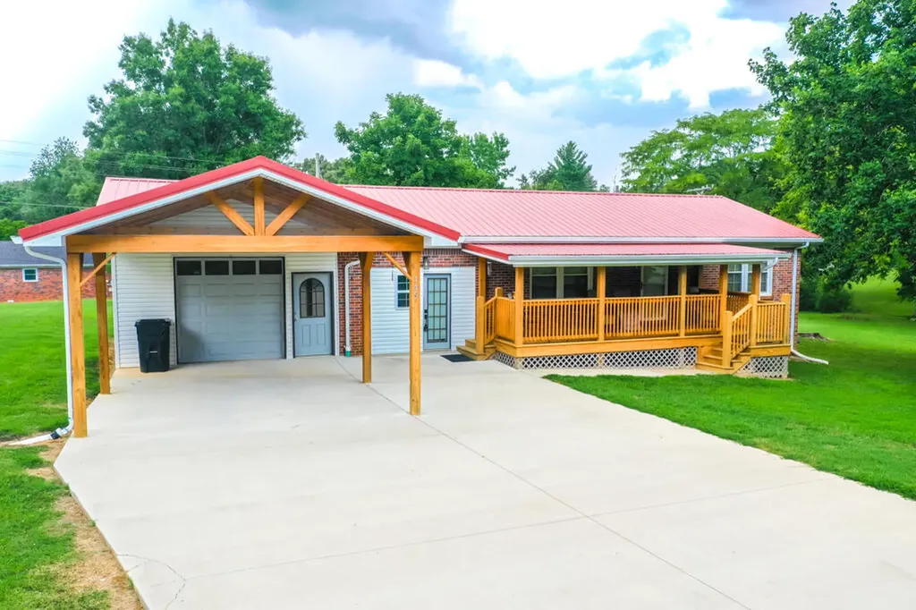 145 Wharton Road Cadiz KY 42211