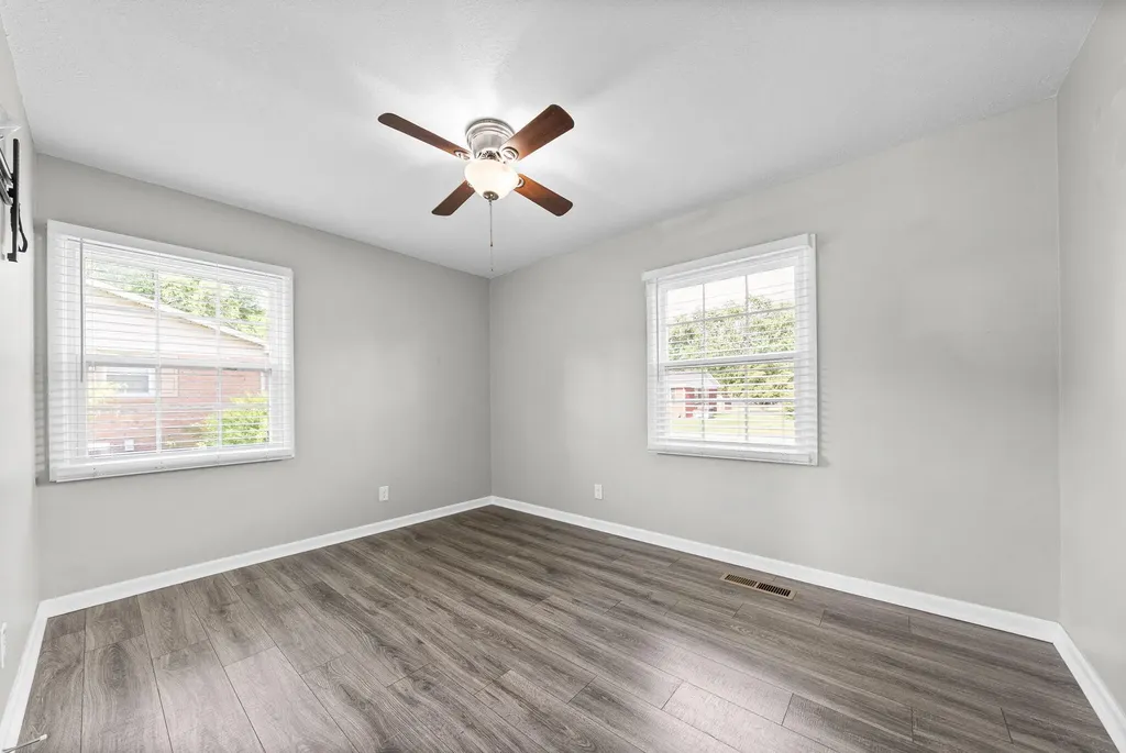701 Mill Green Court Hopkinsville KY 42240