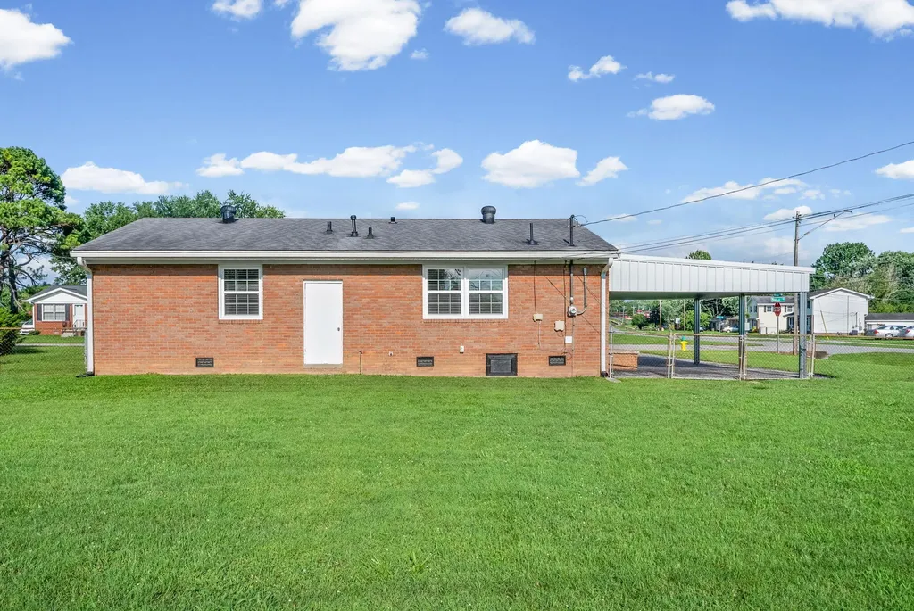 701 Mill Green Court Hopkinsville KY 42240