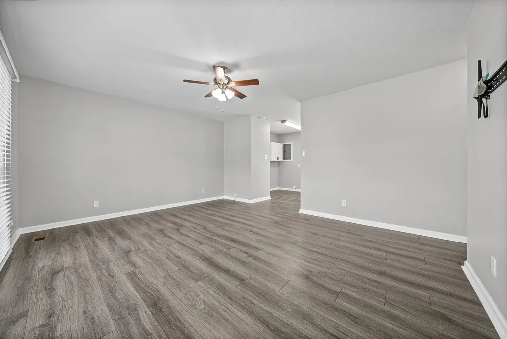 701 Mill Green Court Hopkinsville KY 42240