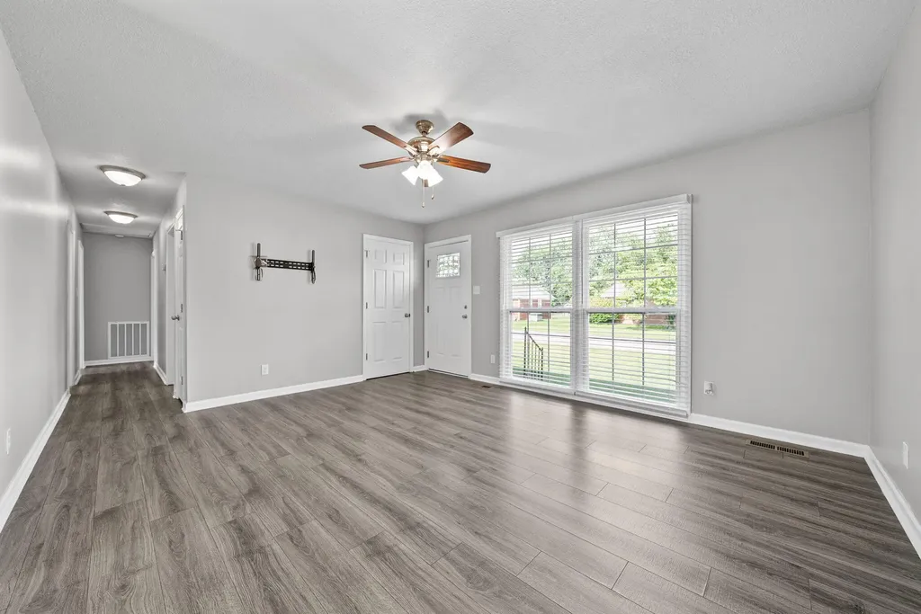 701 Mill Green Court Hopkinsville KY 42240
