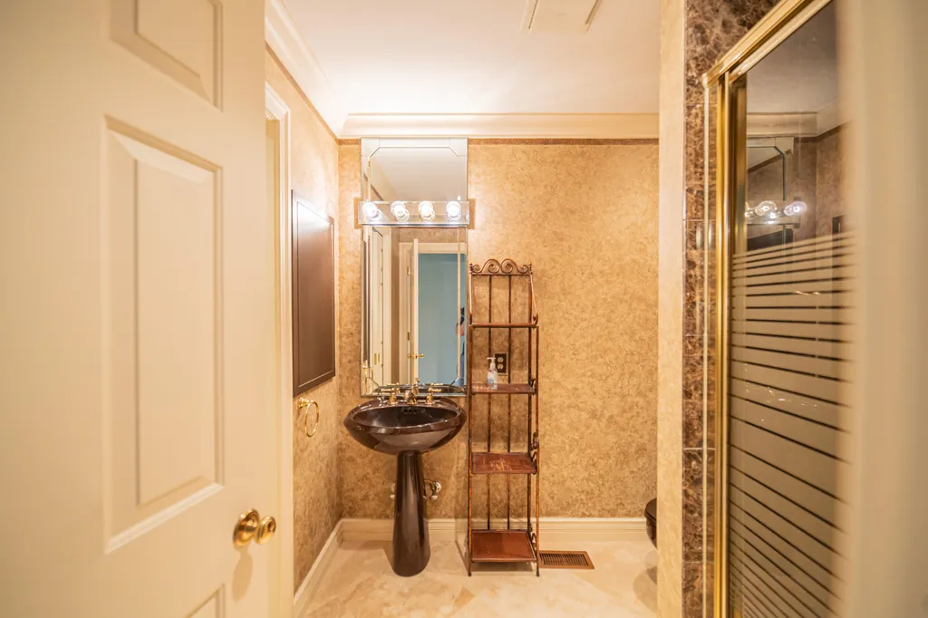 120 Carnoustie Court Paducah KY 42001