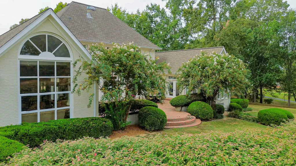 120 Carnoustie Court Paducah KY 42001