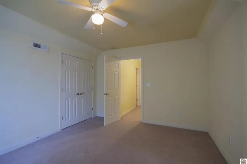 2622 Legends Drive Paducah KY 42001