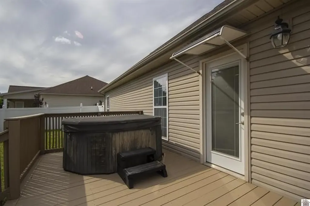 2622 Legends Drive Paducah KY 42001