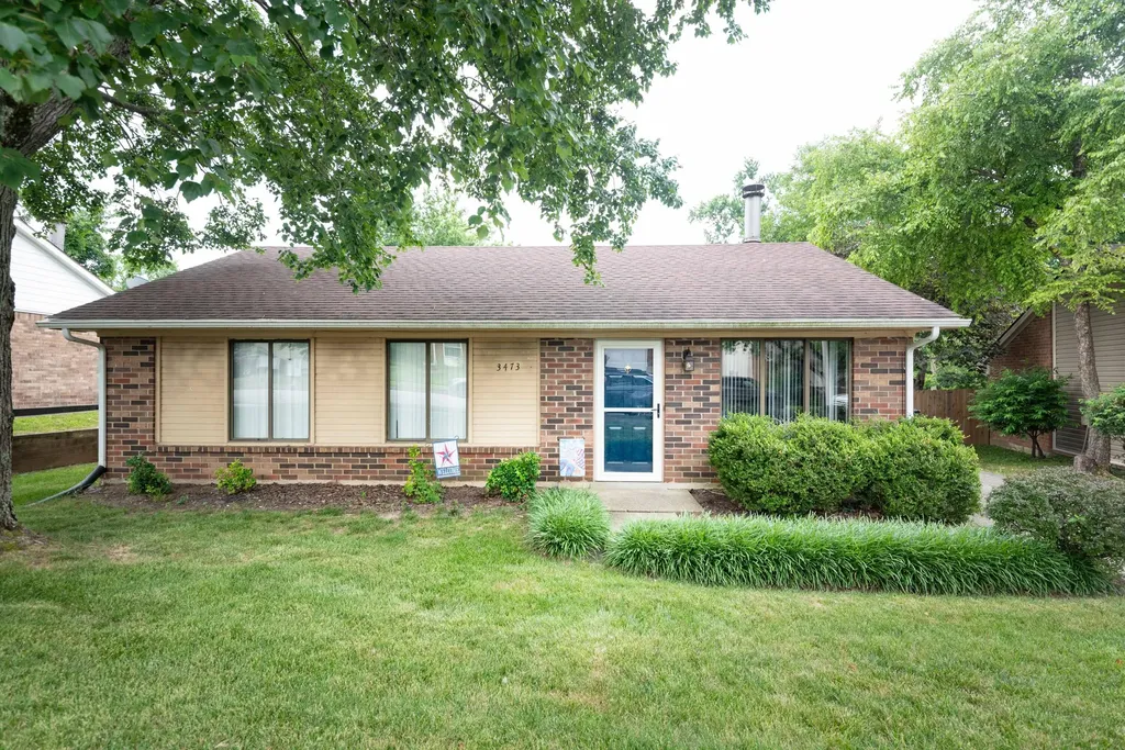 3473 Featheridge Drive Lexington KY 40515