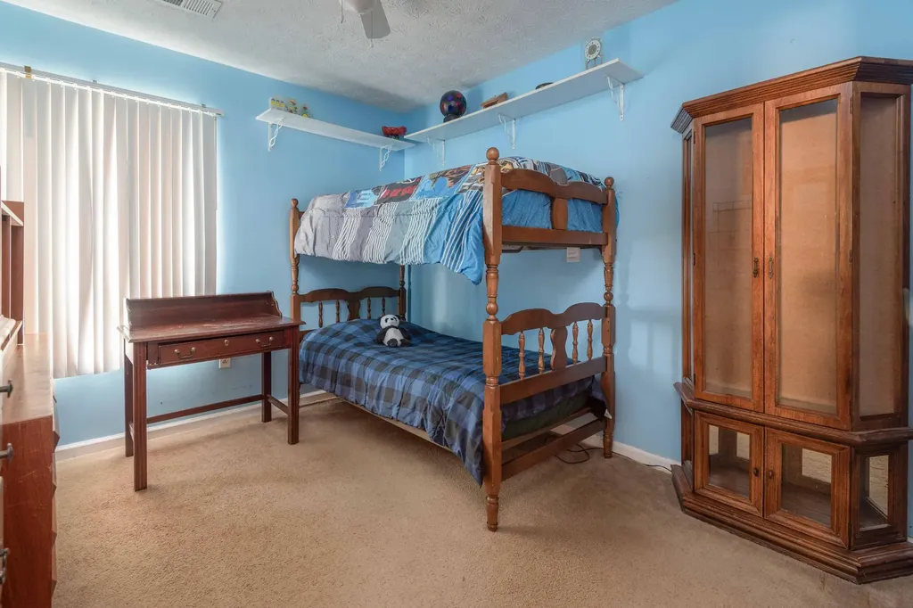 3473 Featheridge Drive Lexington KY 40515