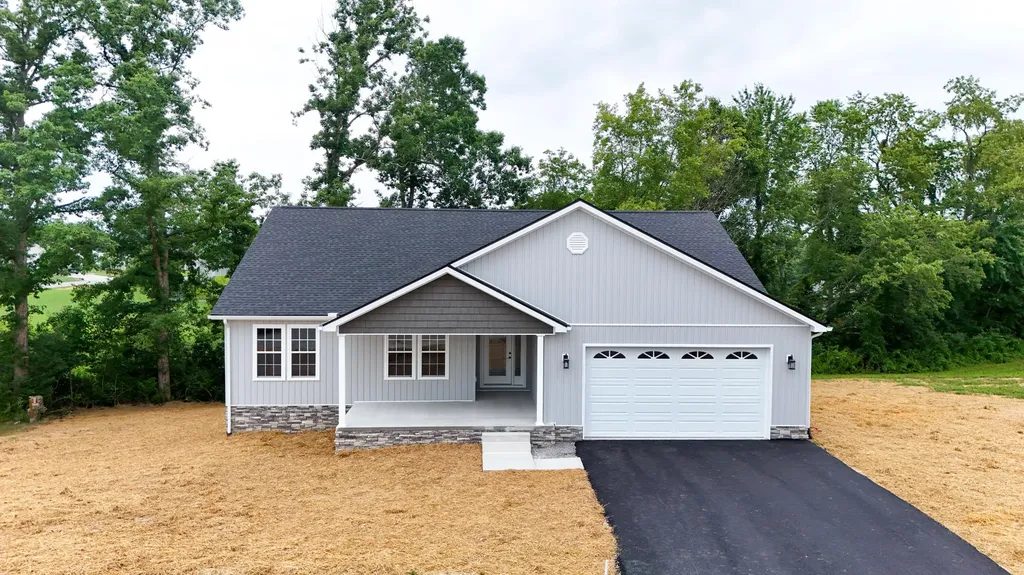 132 Sterlyn Drive London KY 40744