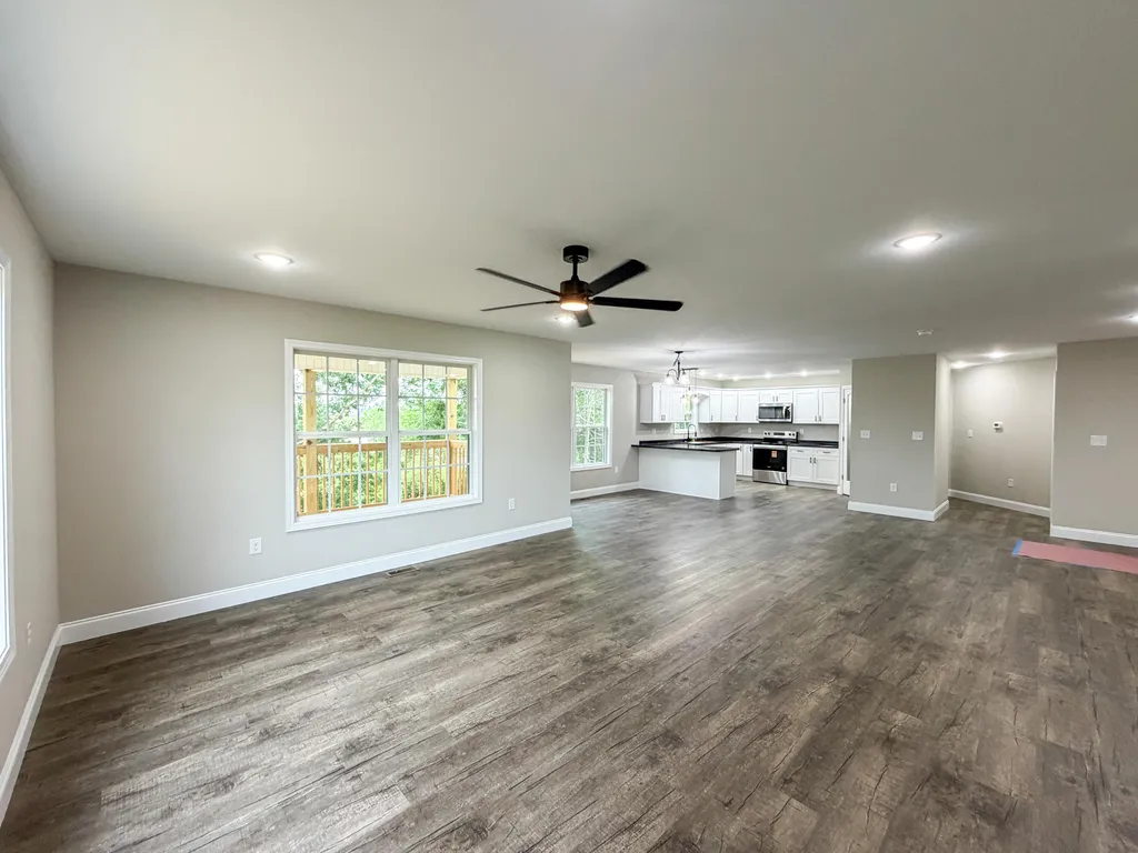 132 Sterlyn Drive London KY 40744