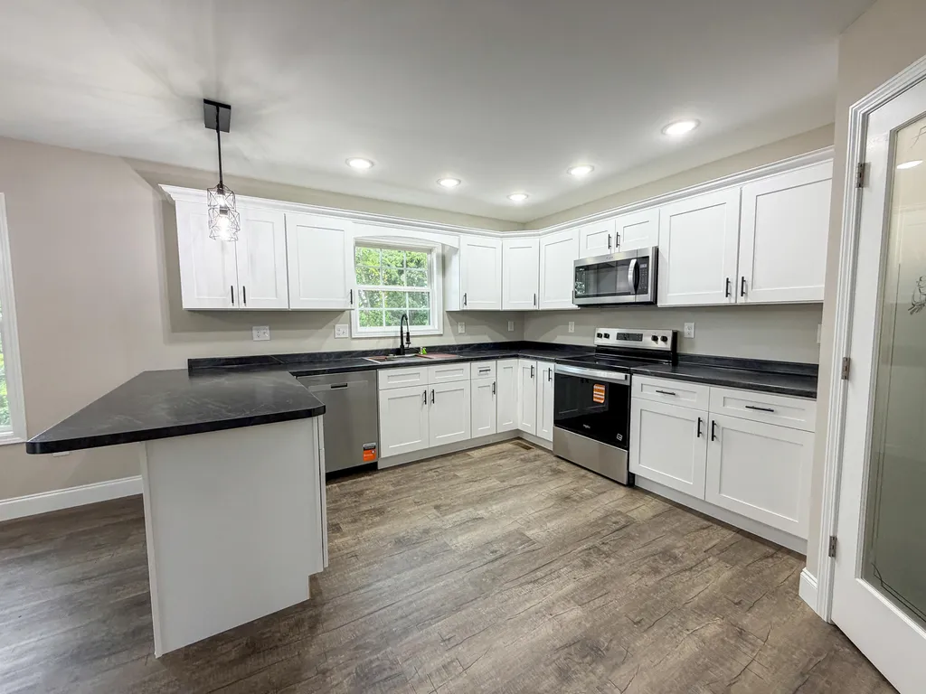 132 Sterlyn Drive London KY 40744