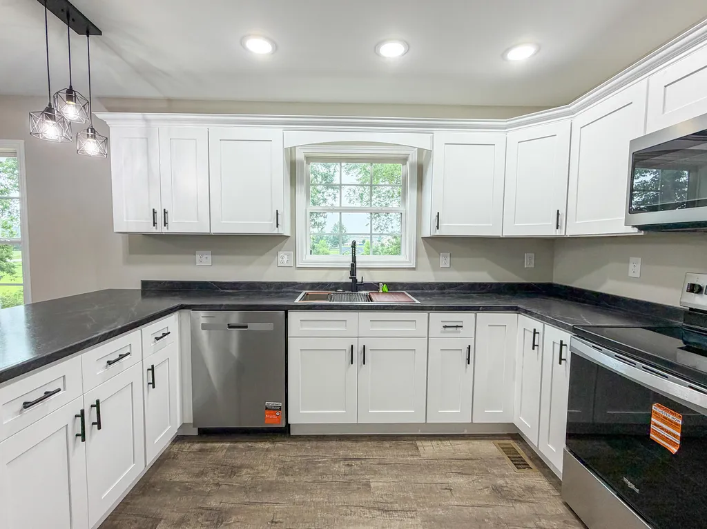132 Sterlyn Drive London KY 40744