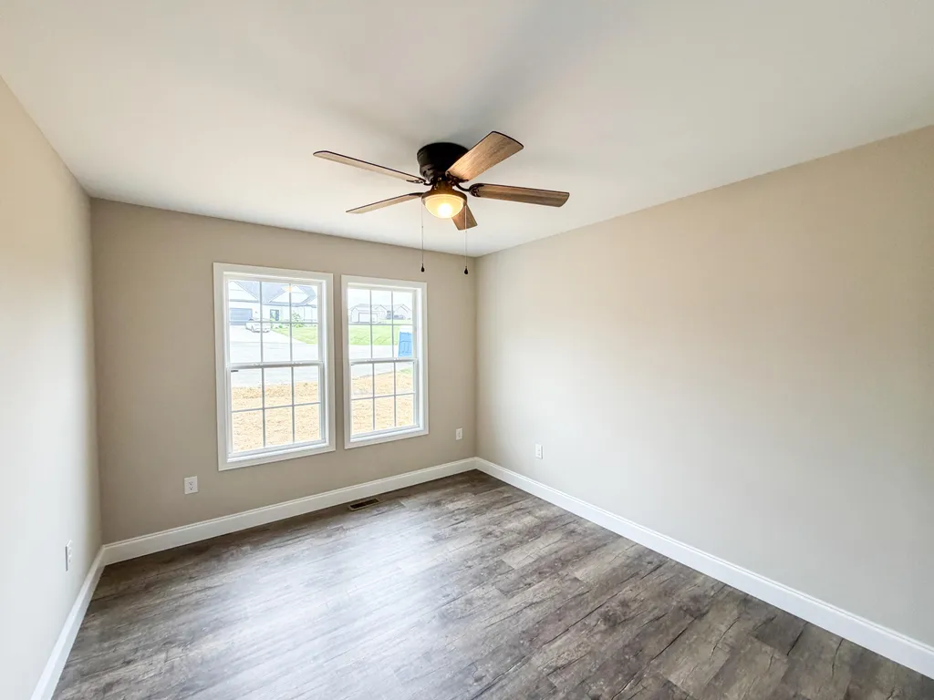 132 Sterlyn Drive London KY 40744