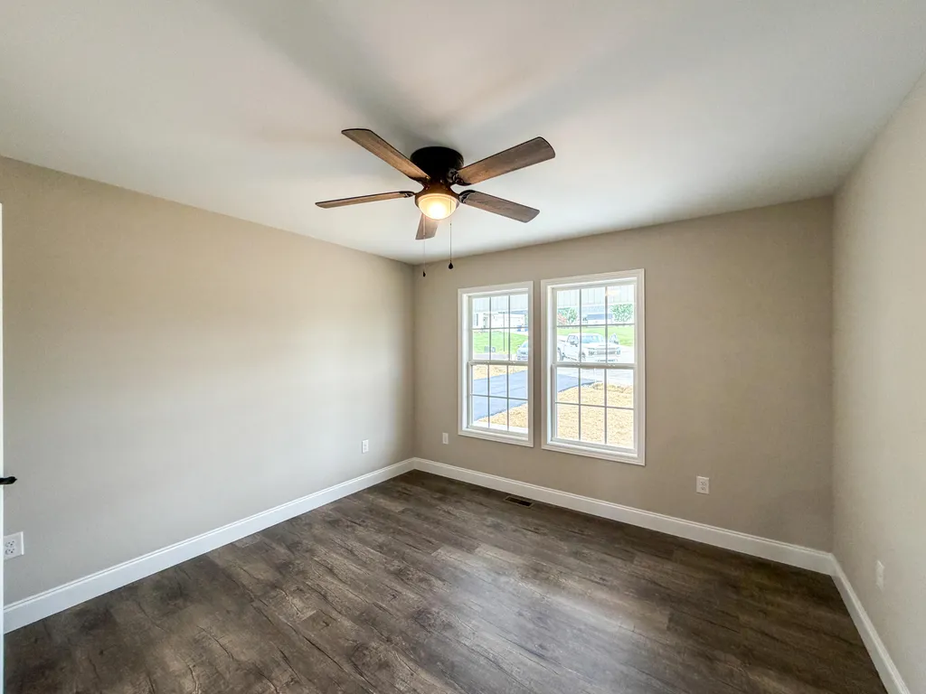 132 Sterlyn Drive London KY 40744