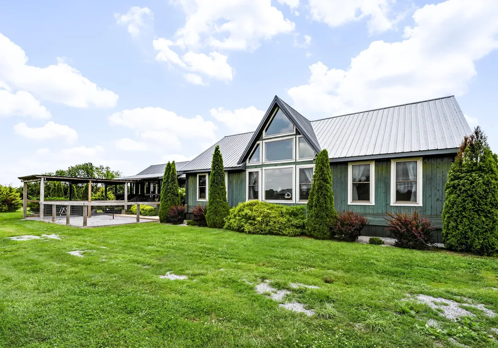 267 Silas Road Paris KY 40361