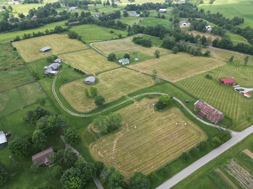267 Silas Road Paris KY 40361