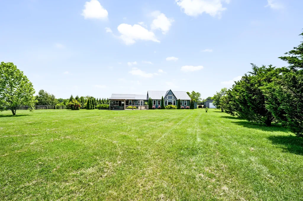 267 Silas Road Paris KY 40361