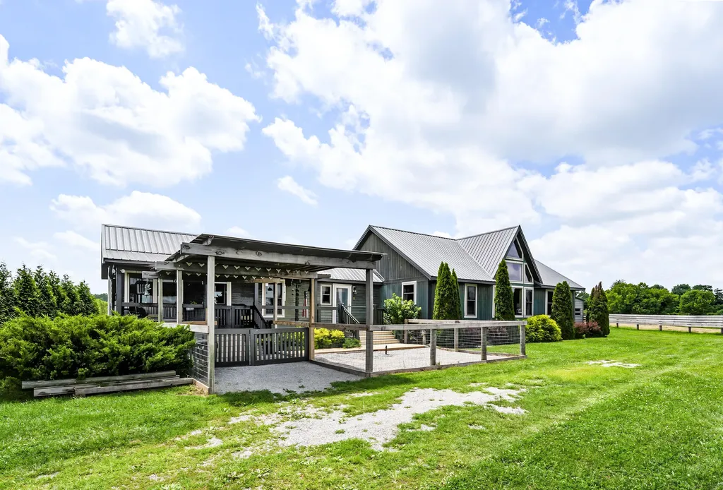 267 Silas Road Paris KY 40361