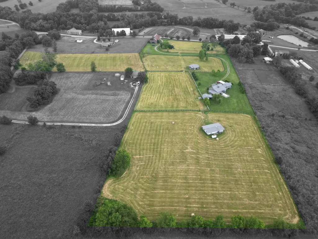 267 Silas Road Paris KY 40361
