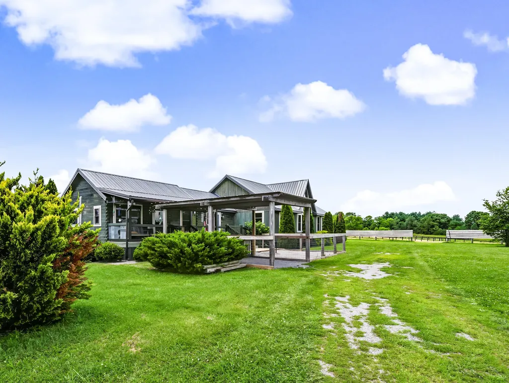 267 Silas Road Paris KY 40361