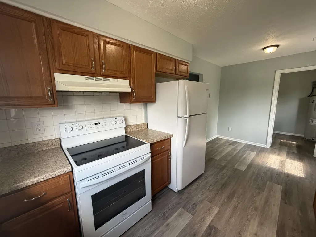 3230 Aqueduct Drive Lexington KY 40517