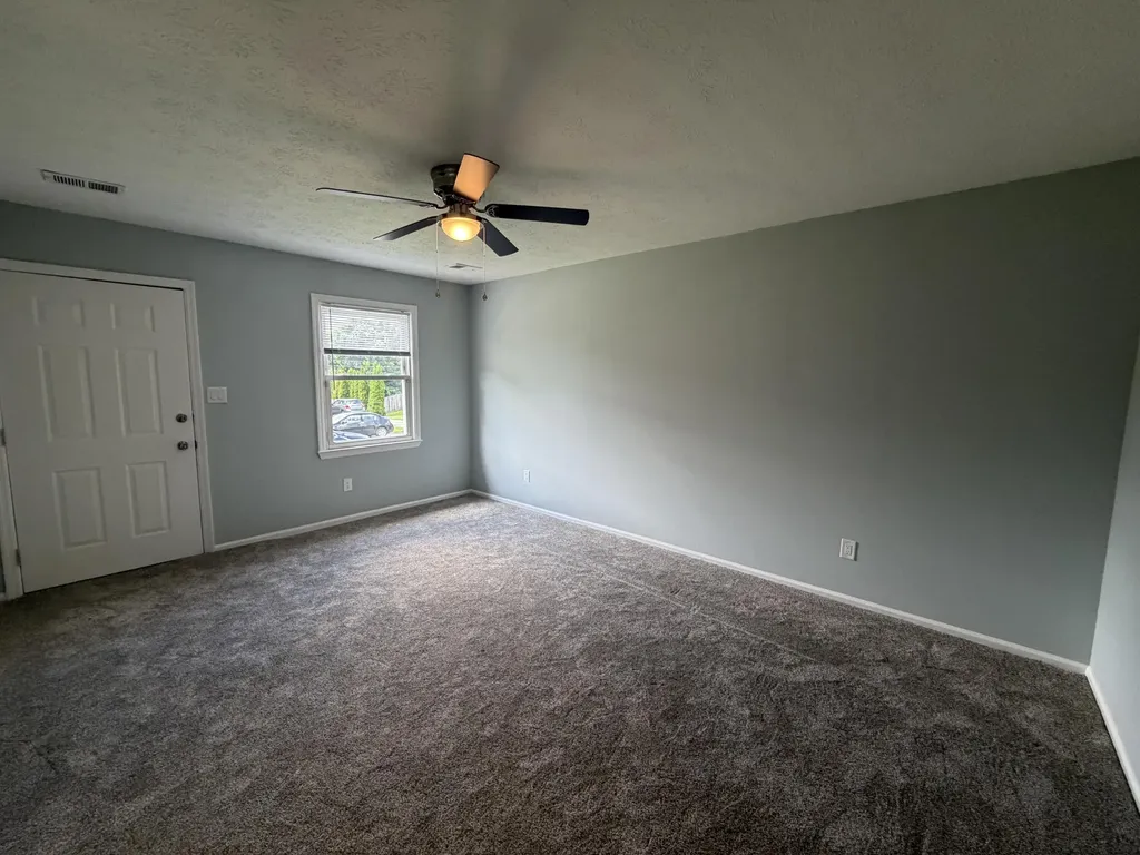 3230 Aqueduct Drive Lexington KY 40517
